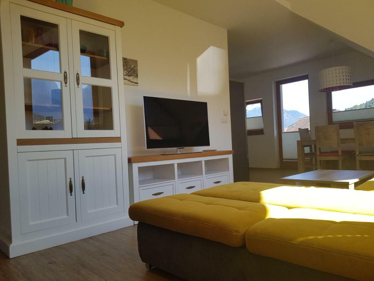 Apartments Katja كْرانْيِسكا غورا المظهر الخارجي الصورة